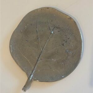 Michael Aram Botanical Trivet Silver Leaf-Shaped Decorative Plate